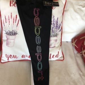 Bebe yoga pant Capri Black size S Bebe sport NWT